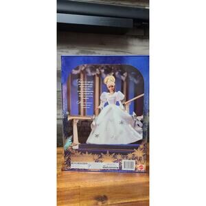 Vintage 1996 Disney Cinderella Holiday Princess Barbie Doll #16090